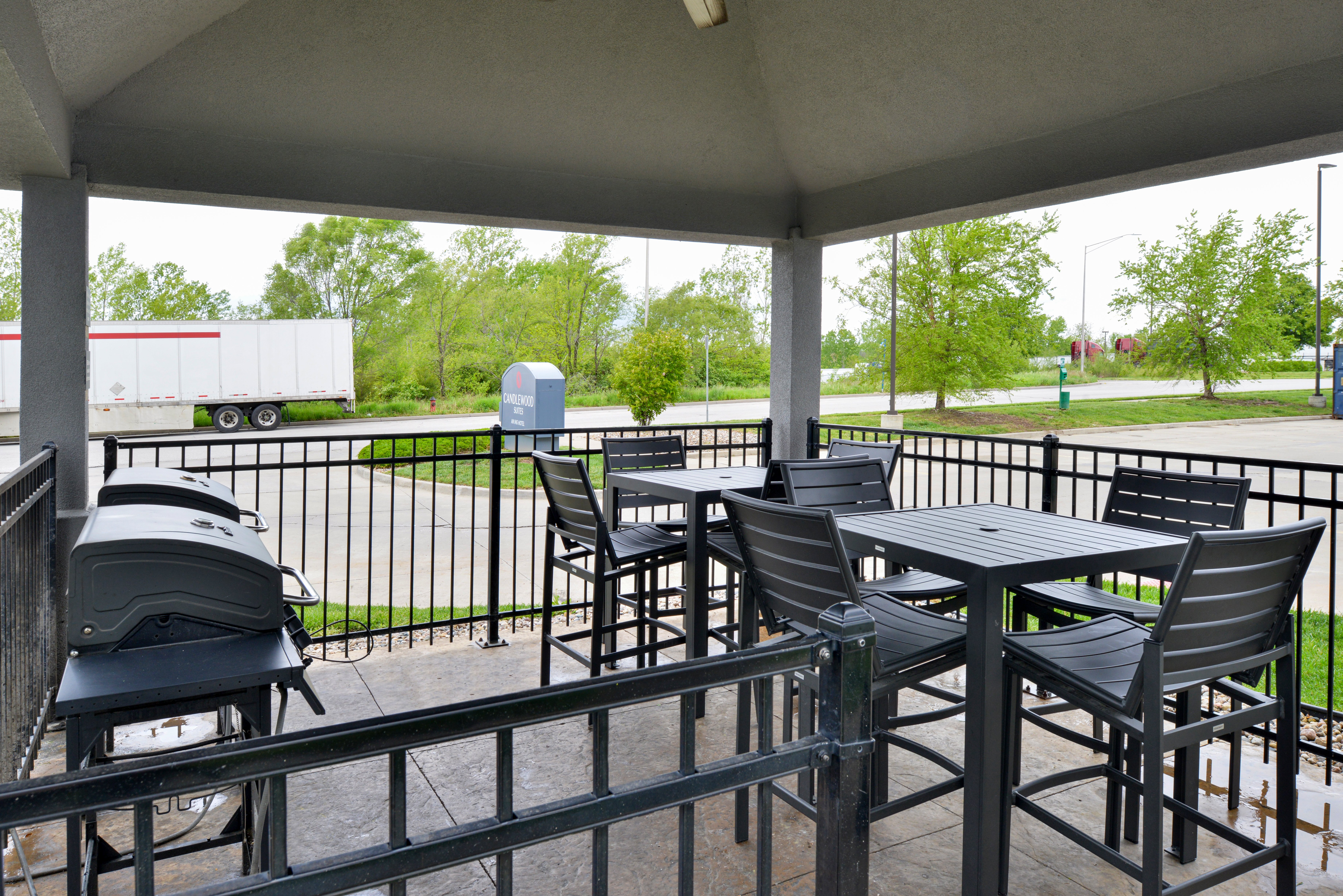 Candlewood Suites Kansas City Northeast 52/73