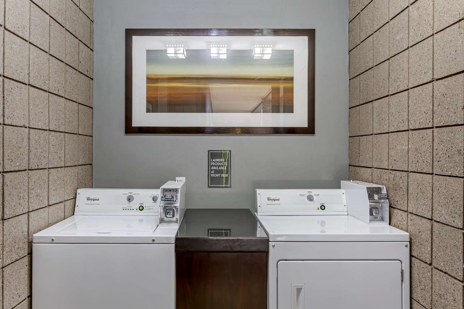 Best Western Plus Sundial 18/18