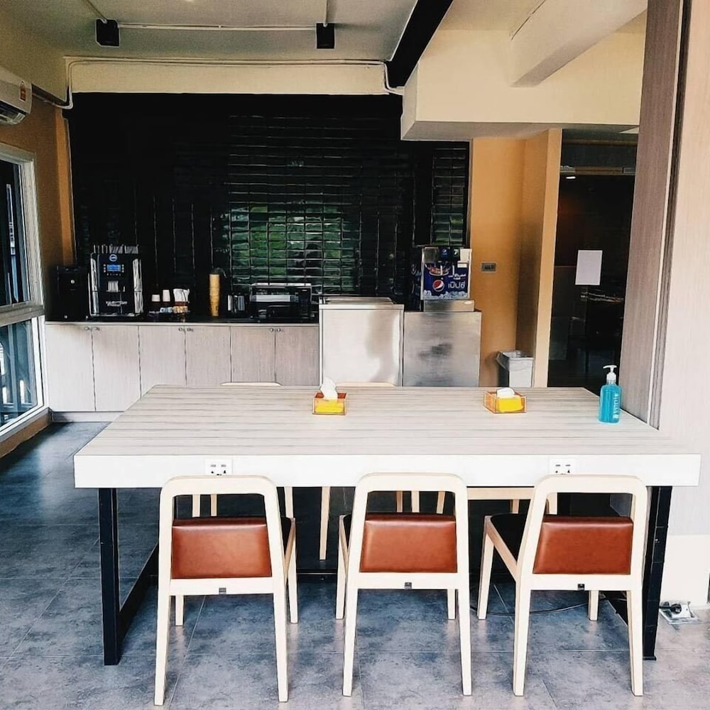 Lazy Sunday Hostel 37/50