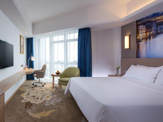 Vienna International Hotel (Dongguan Qiaotou Square) 10/22