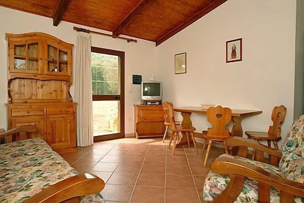 Podere Monte Sixeri - Le Residenze 40/52