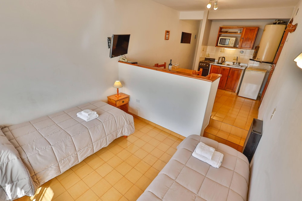La Ponderosa Apart Hotel 13/50