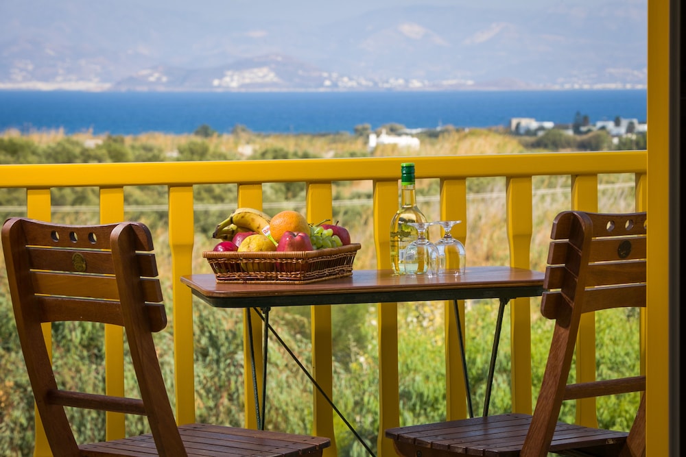 Asteras Paradise Hotel 64/78