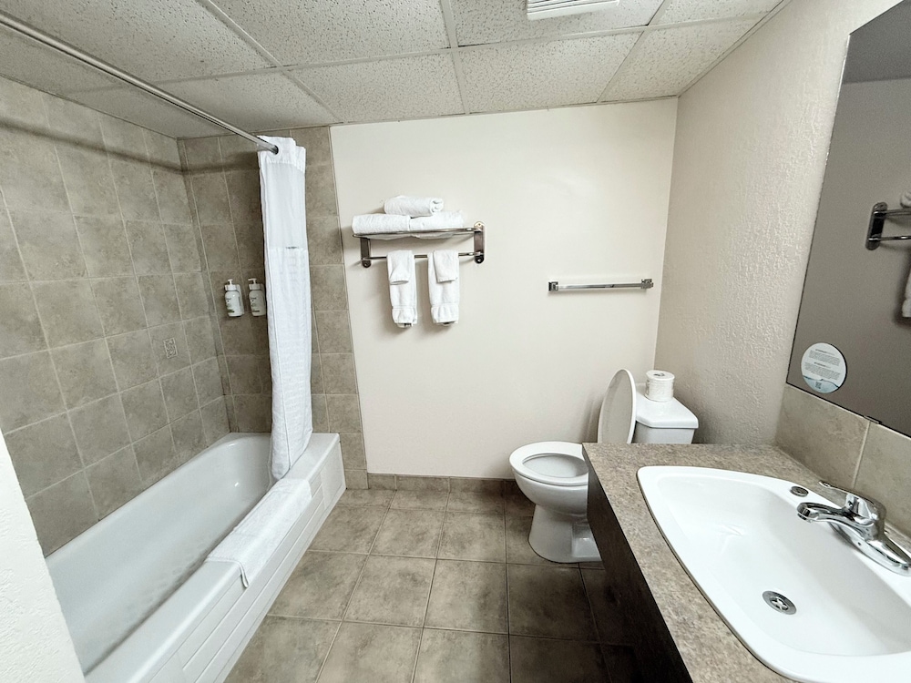 Days Inn by Wyndham Drayton Valley 48/50