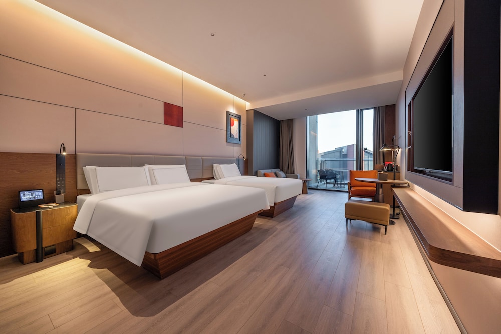 UrCove by Hyatt Taicang South Railway 9/34