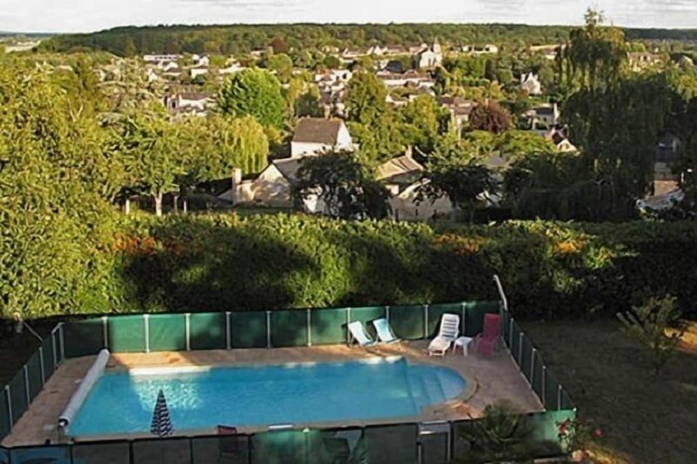 LOGIS HÔTEL LA LONGUE VUE 43/45