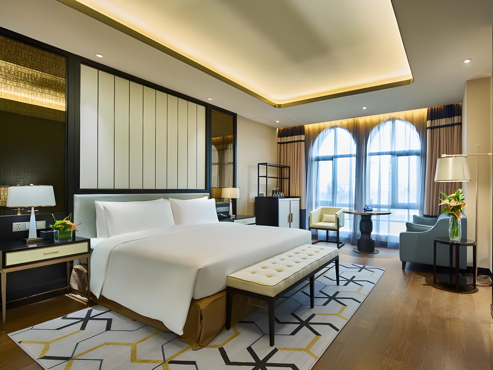 Executive, Twin Beds