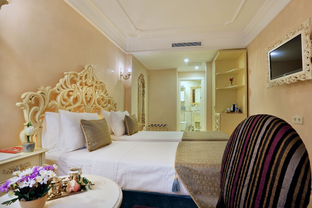 EDIBE SULTAN HOTEL 15/37