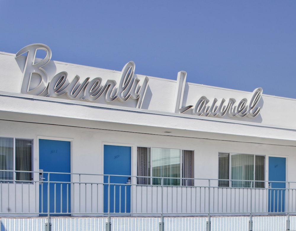 Beverly Laurel Hotel 2/69