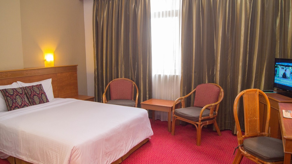 HOTEL GRAND CONTINENTAL KUCHING 22/89