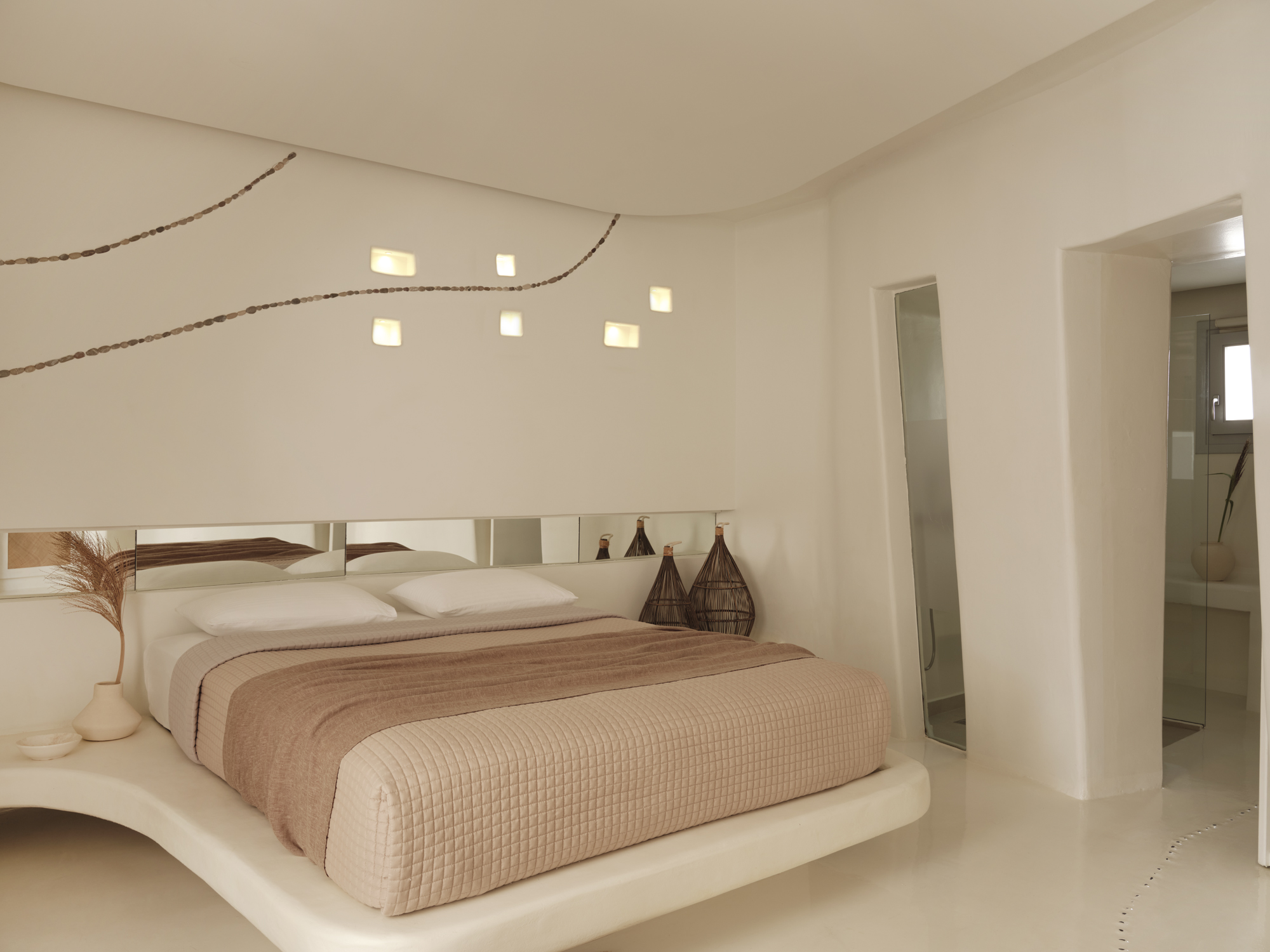 Cocoon, Garden View