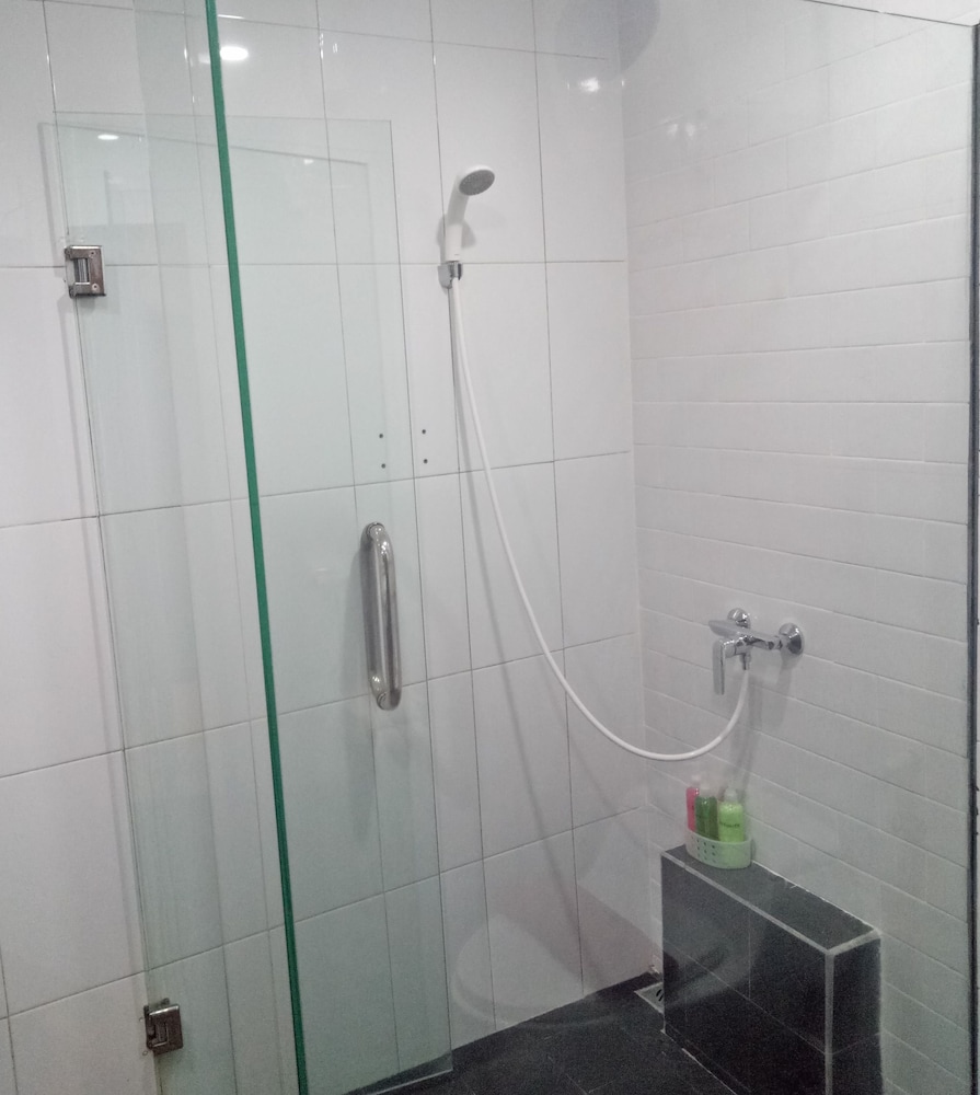 Radha Bali Hotel 27/70