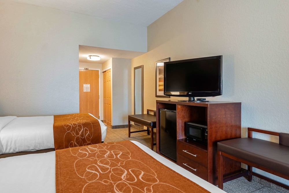 Comfort Suites Downtown Orlando 21/31