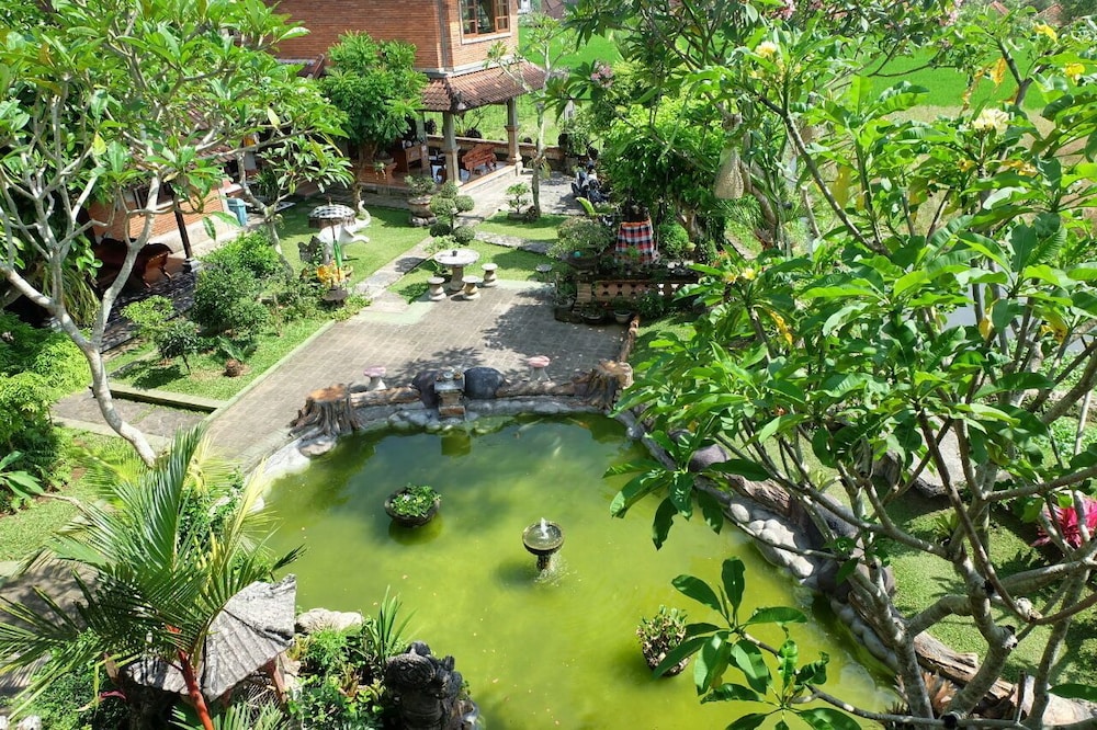 Ganesha Ubud Inn 42/48