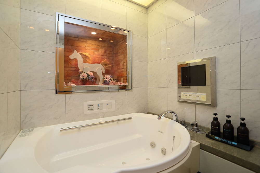 Hotel Fine Olive Kyoto Yamashina 21/22