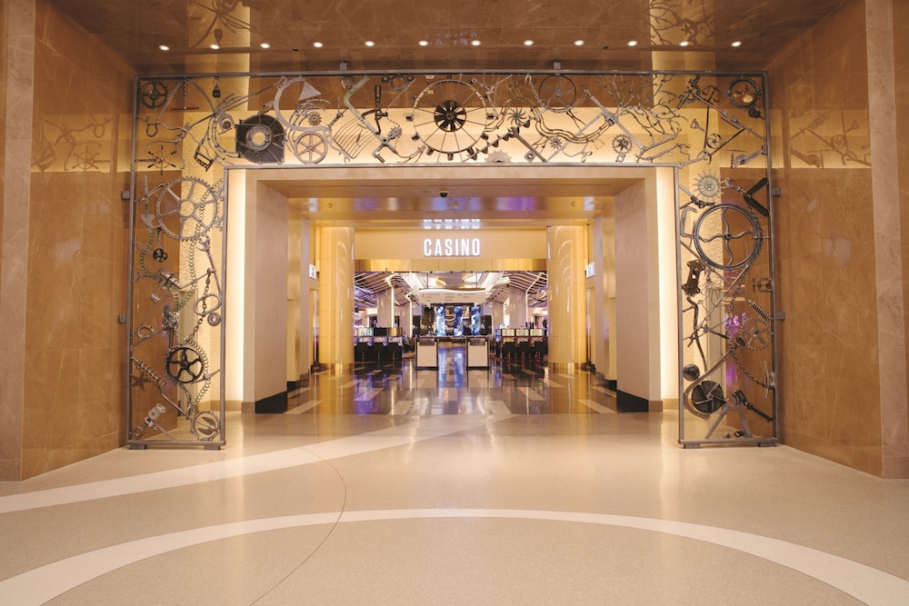 MGM National Harbor Resort & Casino 6/54
