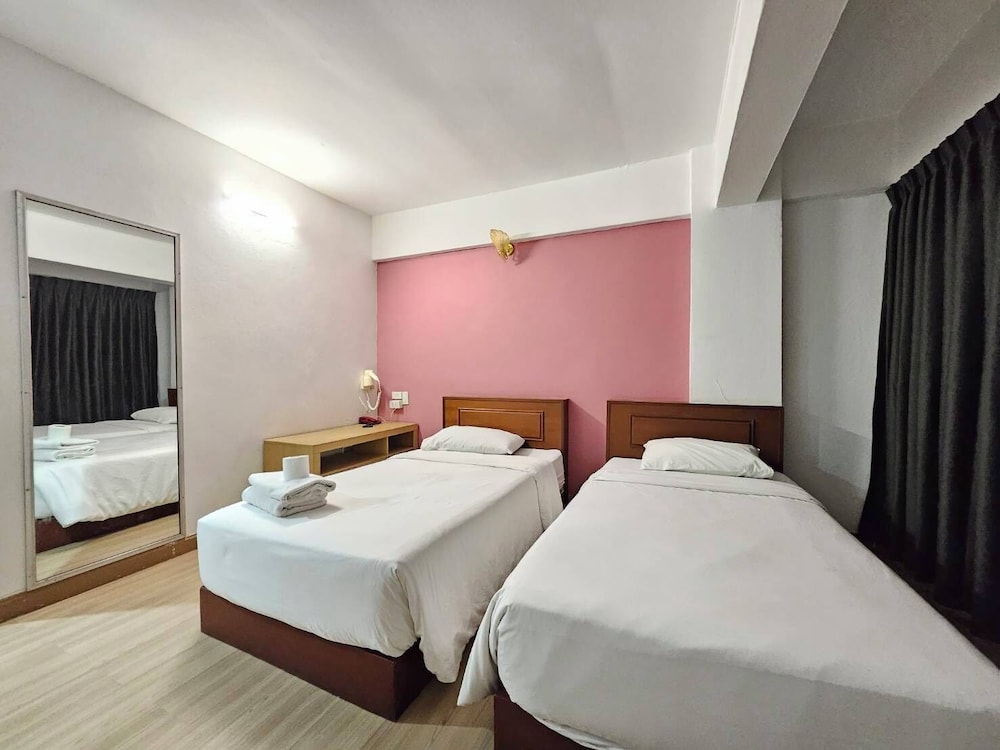OYO 299 Crown BTS Nana Hotel 17/43