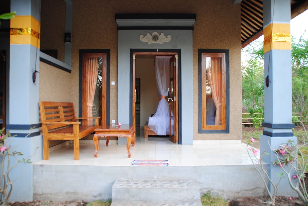 Tiara Homestay Pemuteran 2/30