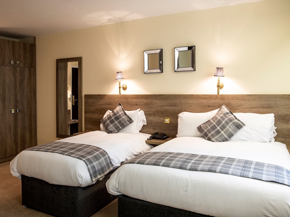 The Sitwell Arms Hotel 13/33