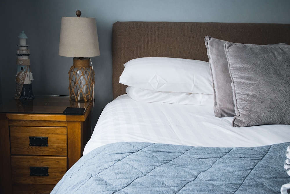 Pinewood B&amp;B 21/50
