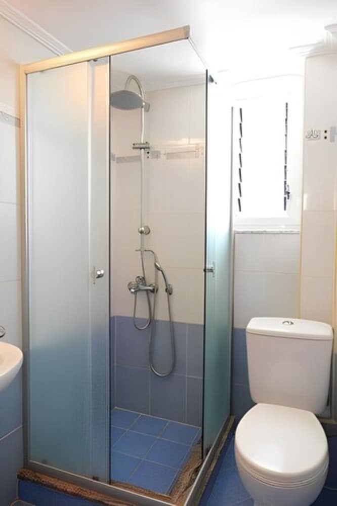 Miracle Luxury Apartments 25/27