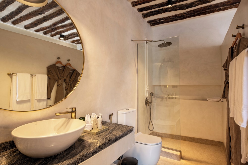 The Neela Boutique Hotel Stone Town 59/62