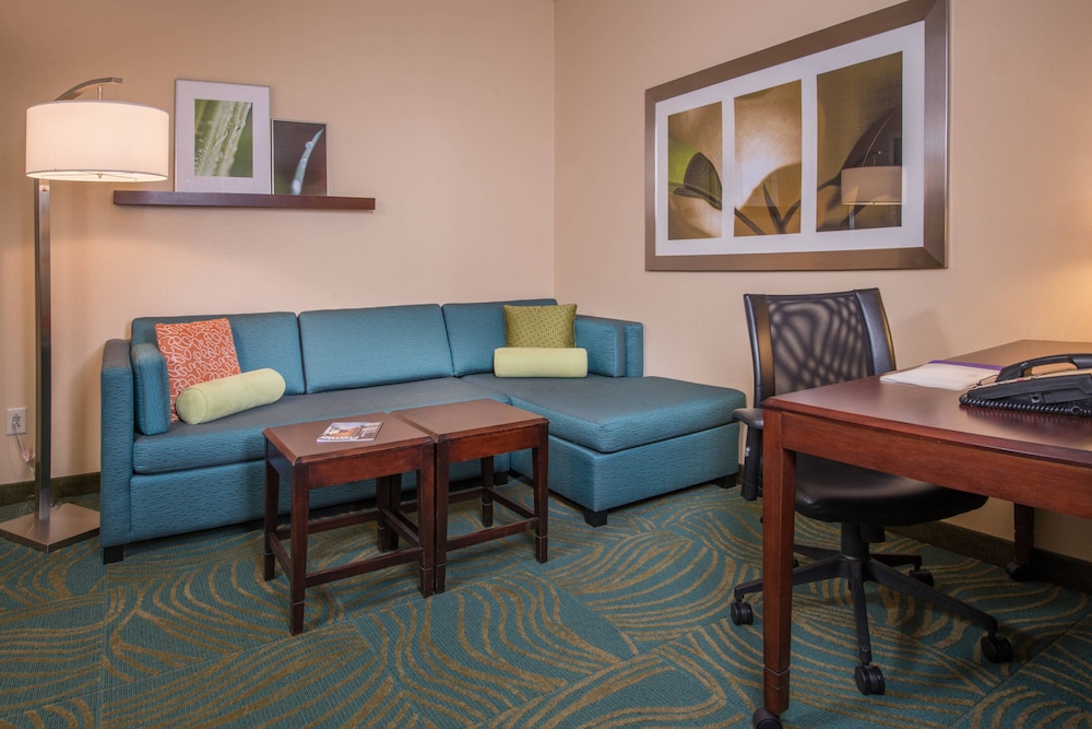 Springhill Suites Hagerstown 28/50