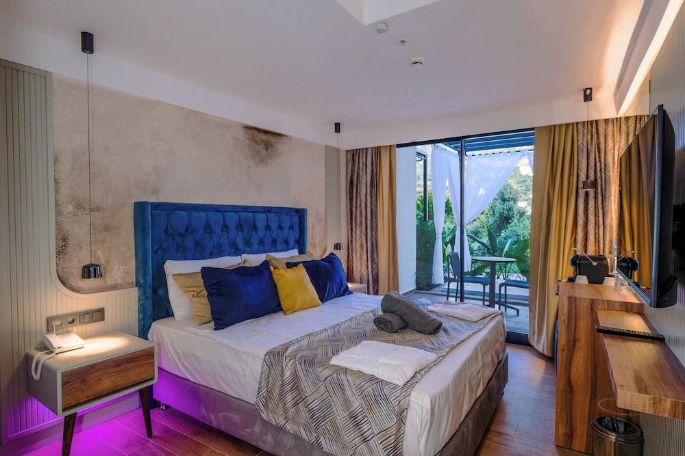 Superior, Double Bed, Hot Tub