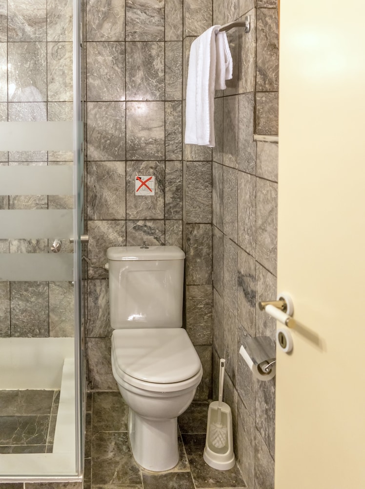 Eko Suites 49/53