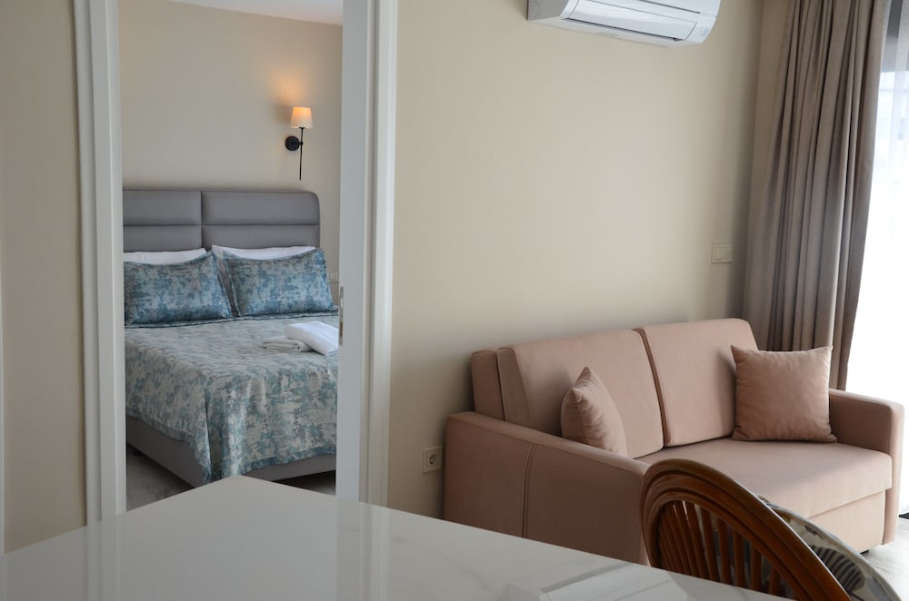 Rosy Suites Hotel 29/50