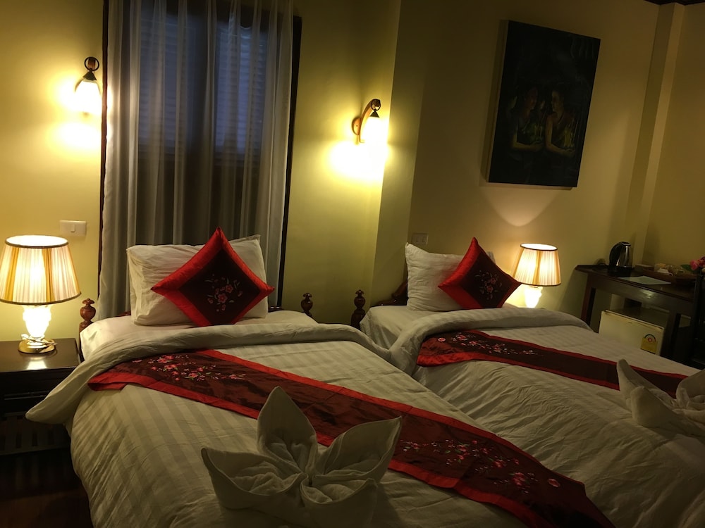 Villa Phathana 8/21