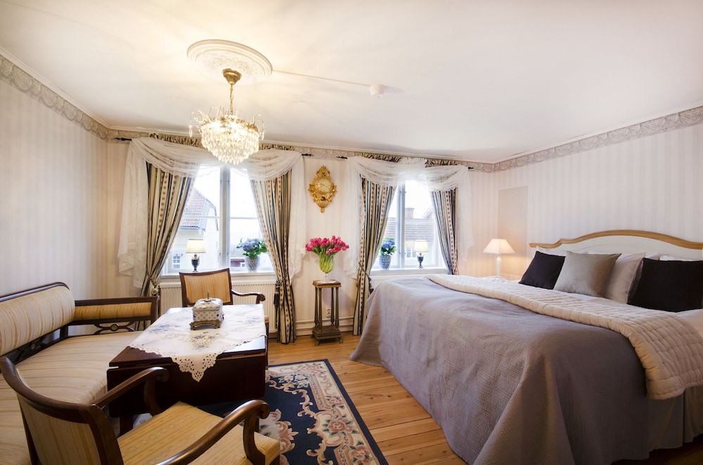 Hotel Amalias Hus 10/30