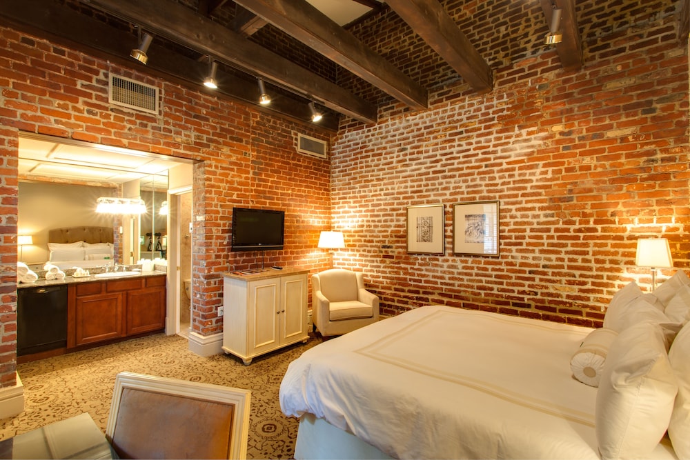 Dauphine Orleans Hotel 28/60