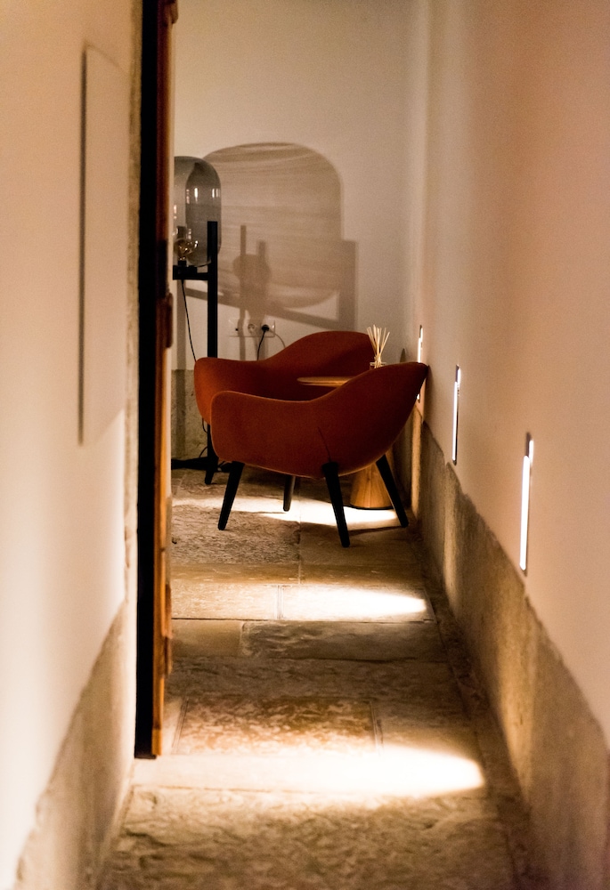 Flora Chiado Apartments 39/69