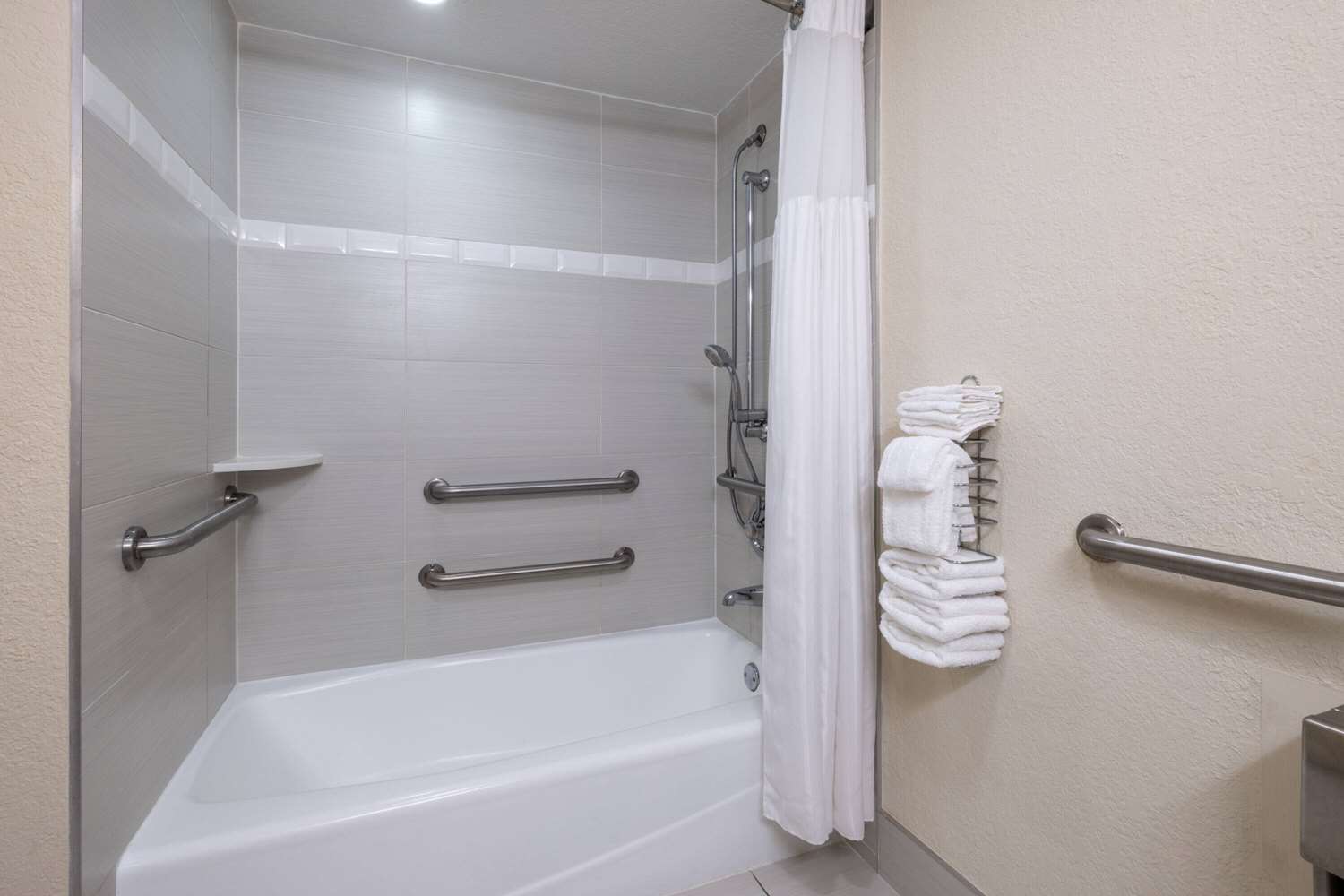Wyndham Boca Raton 60/63