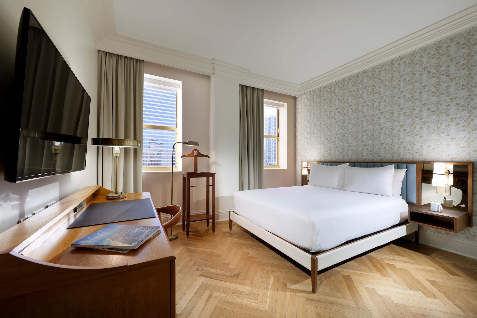 Deluxe room adapted (1 adult)