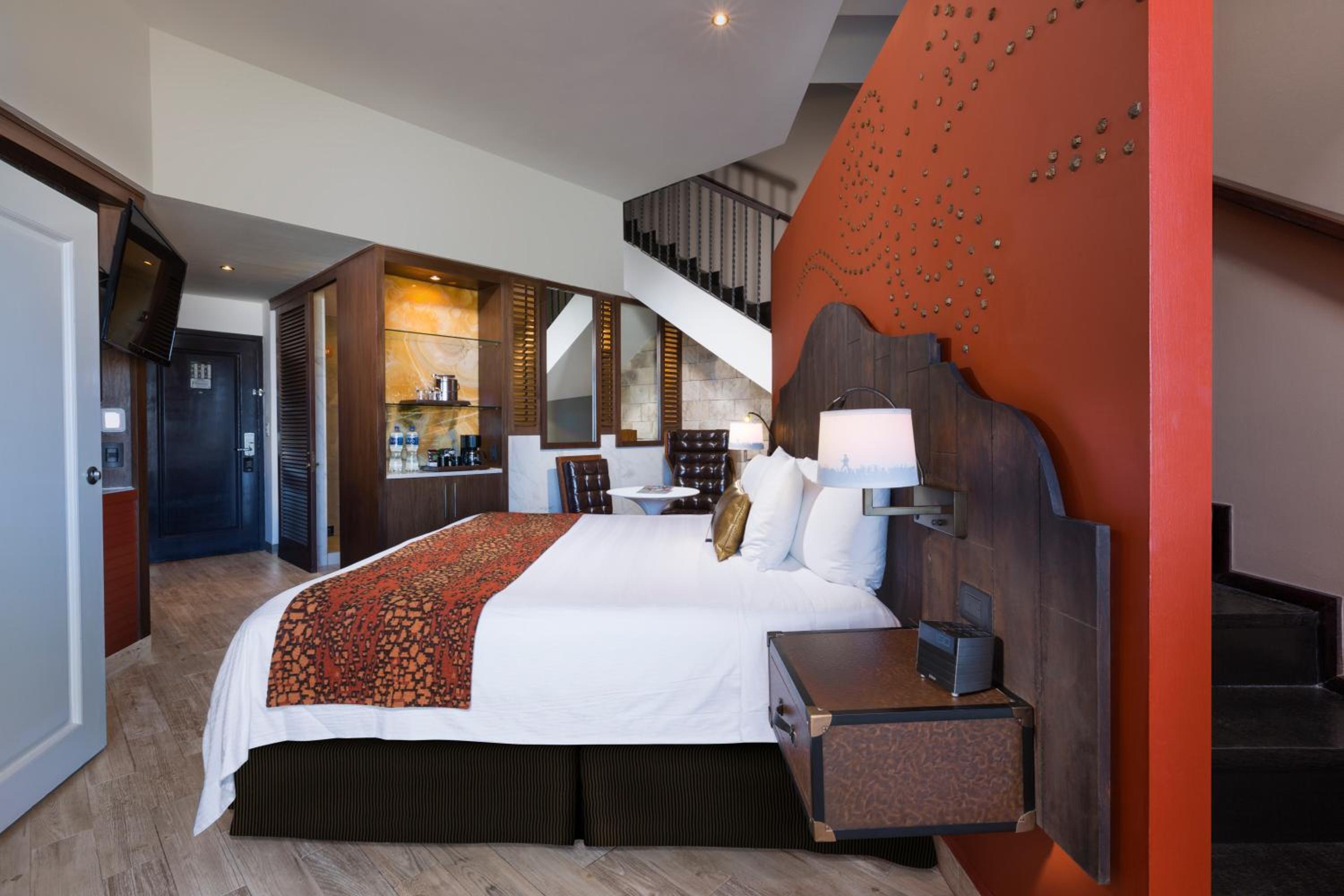 2 Bedrooms, Platinum, Suite, Terrace