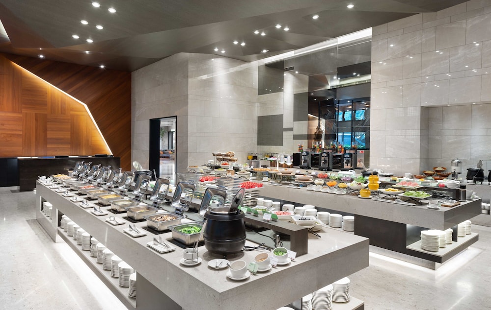 Lakeshore Hotel Suao 48/62
