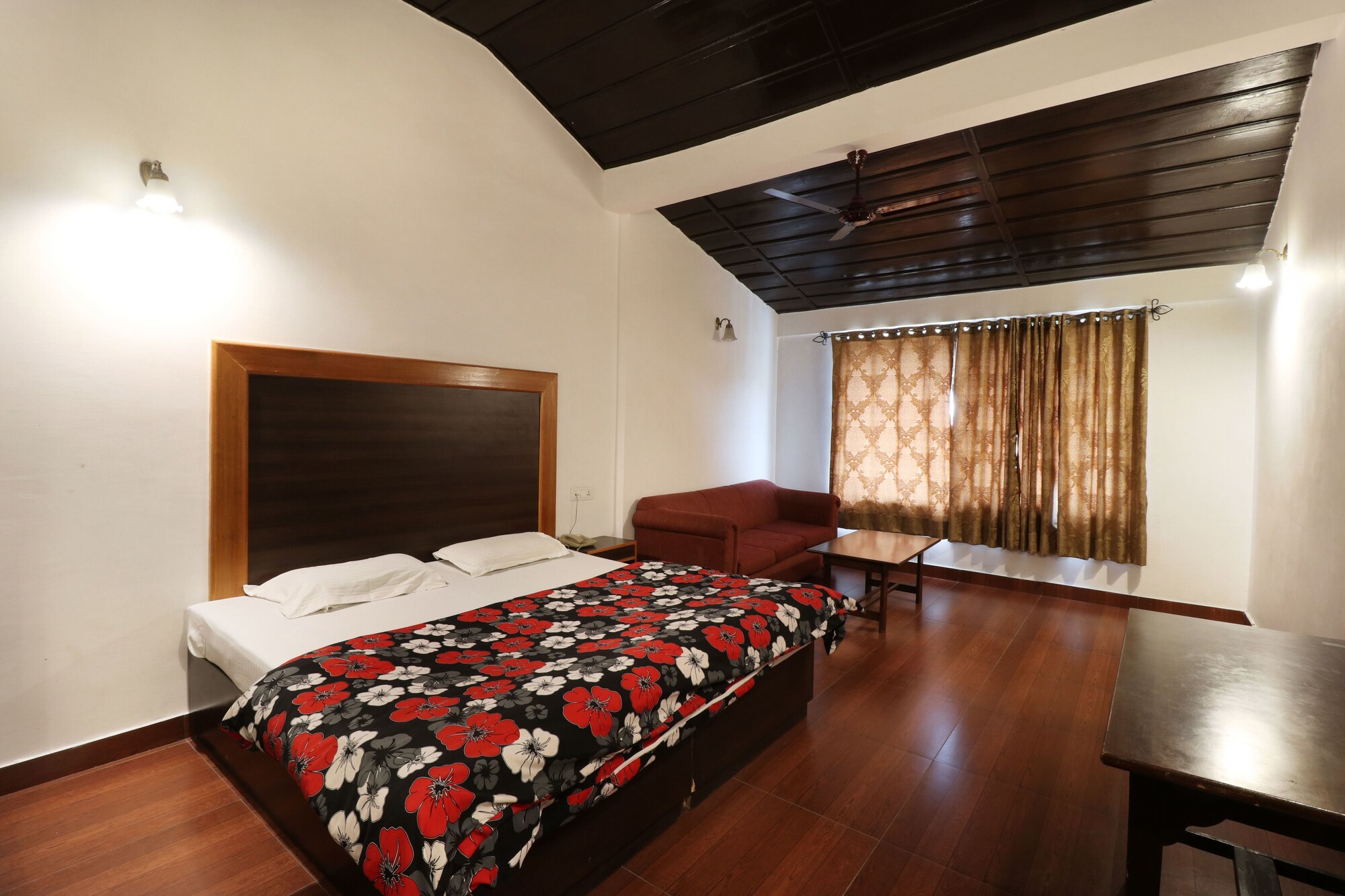 2 BEDROOMS, DELUXE, SUITE