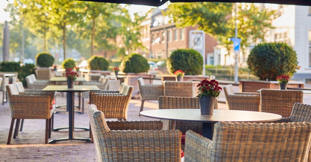 Hotel de Wereld 32/50