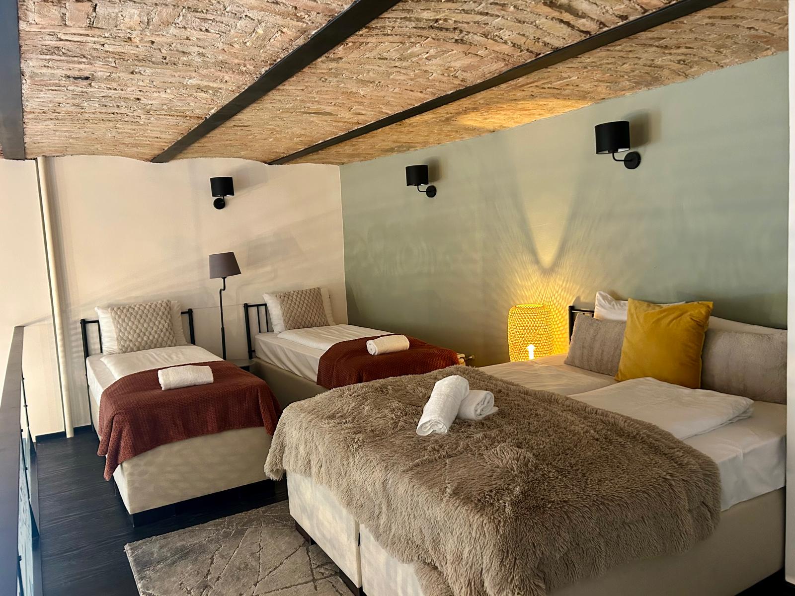 Loft, Apartment