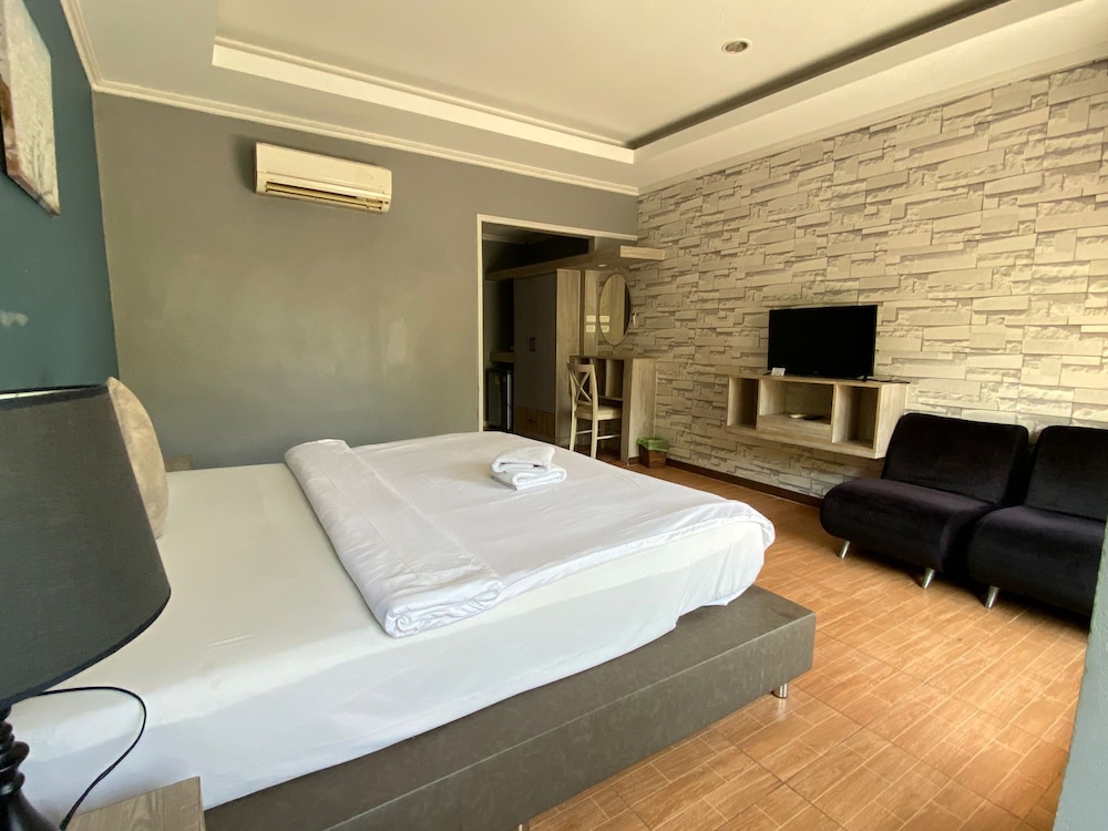 The Tamnan Pattaya Hotel And Resort 38/78