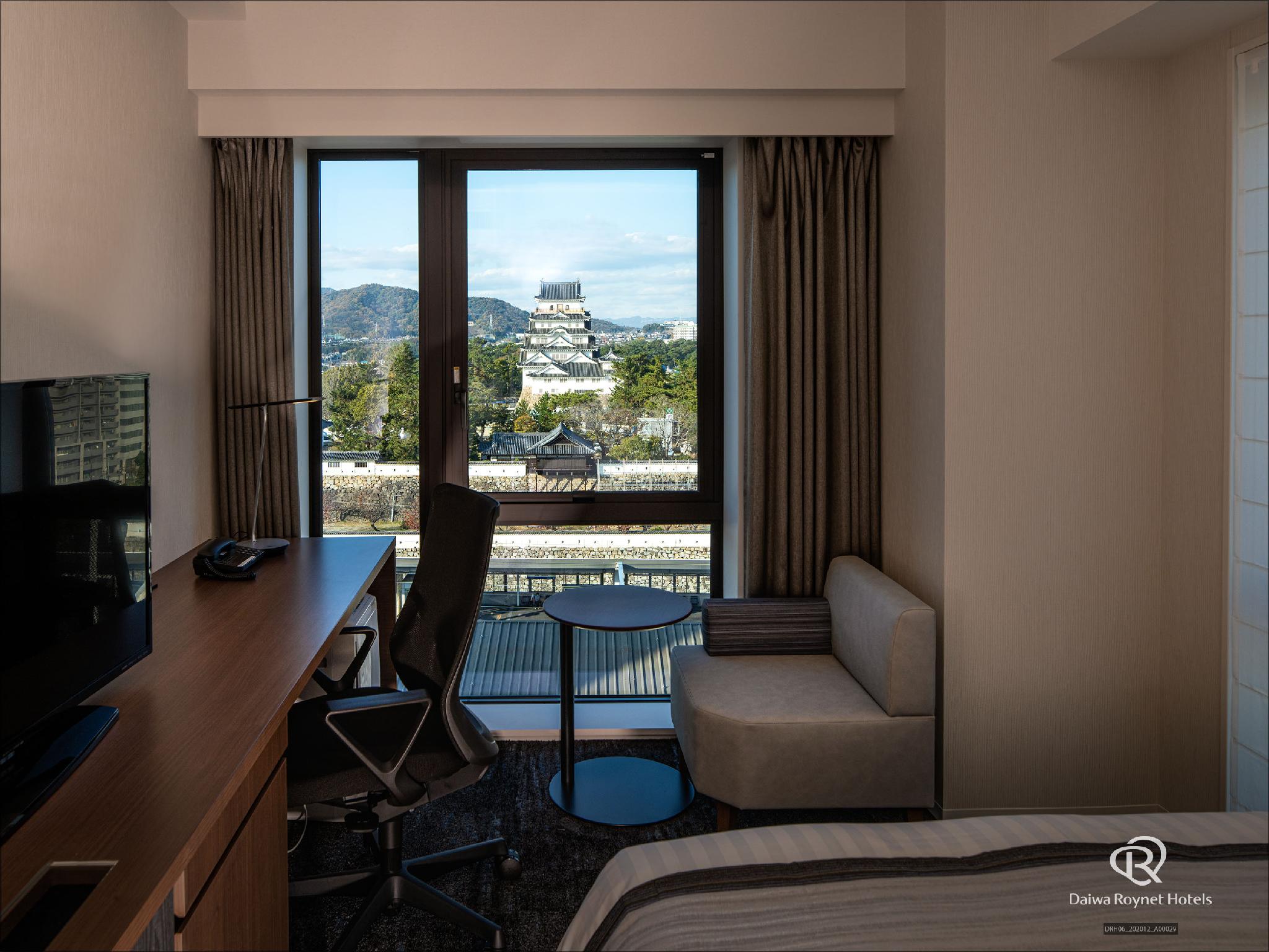 Junior Suite, 4 Beds, Twin Beds, Night View