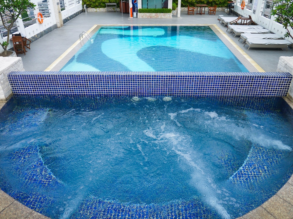 Zenith Sukhumvit Hotel Bangkok in BANGKOK