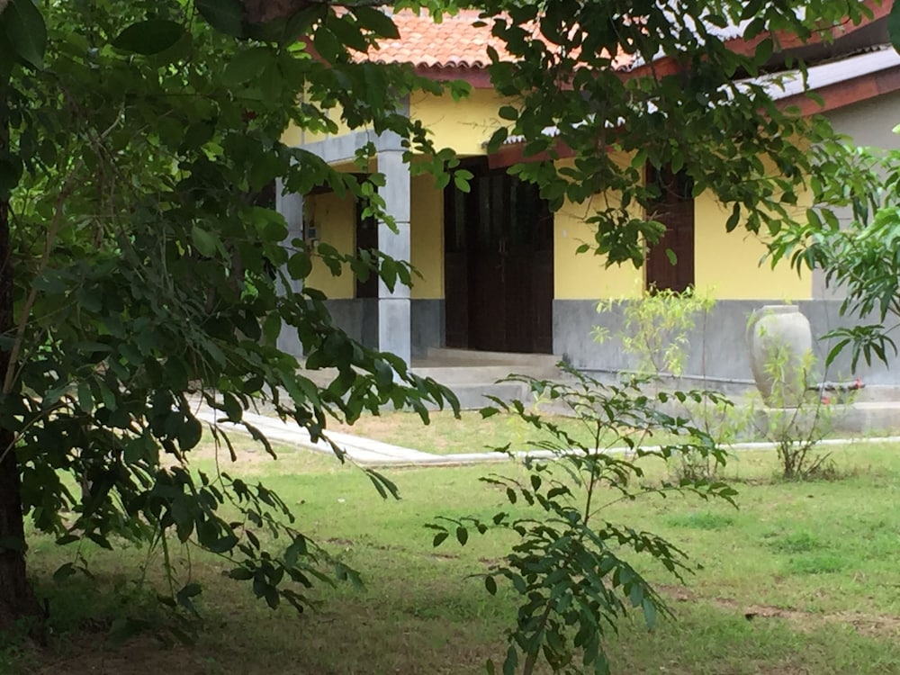 Hiddenside Waya Ulpatha 19/26