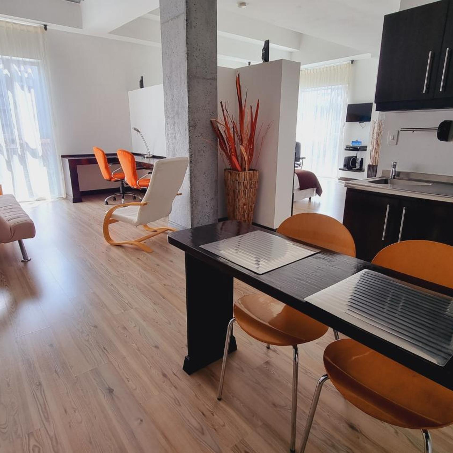 Hotel Habitat Suite 33/50