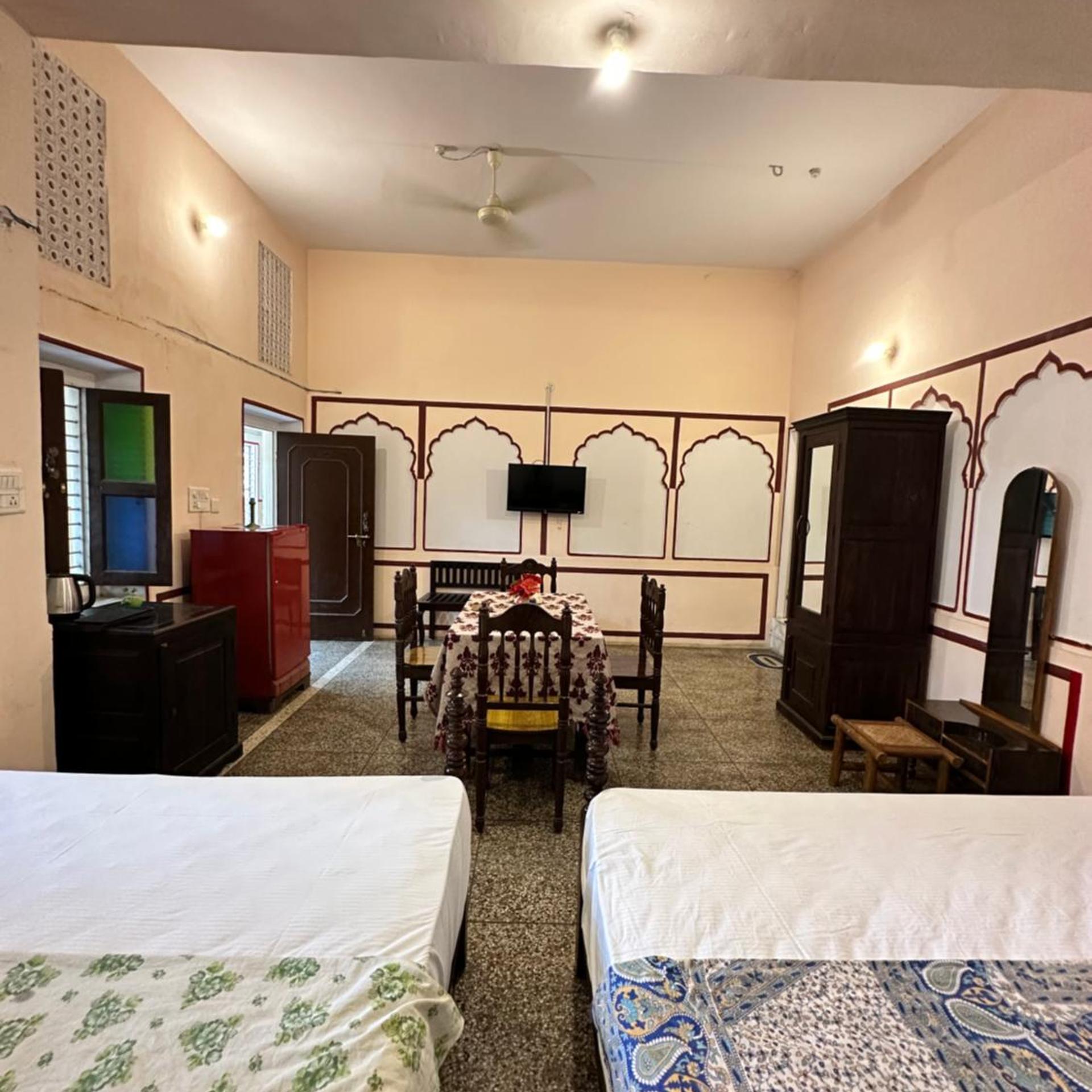 Rawla Mrignayani Palace 52/67