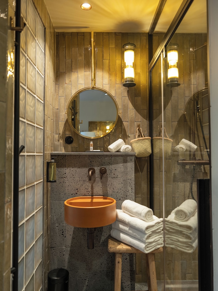 Hotel Le Tuit Tuit 42/42