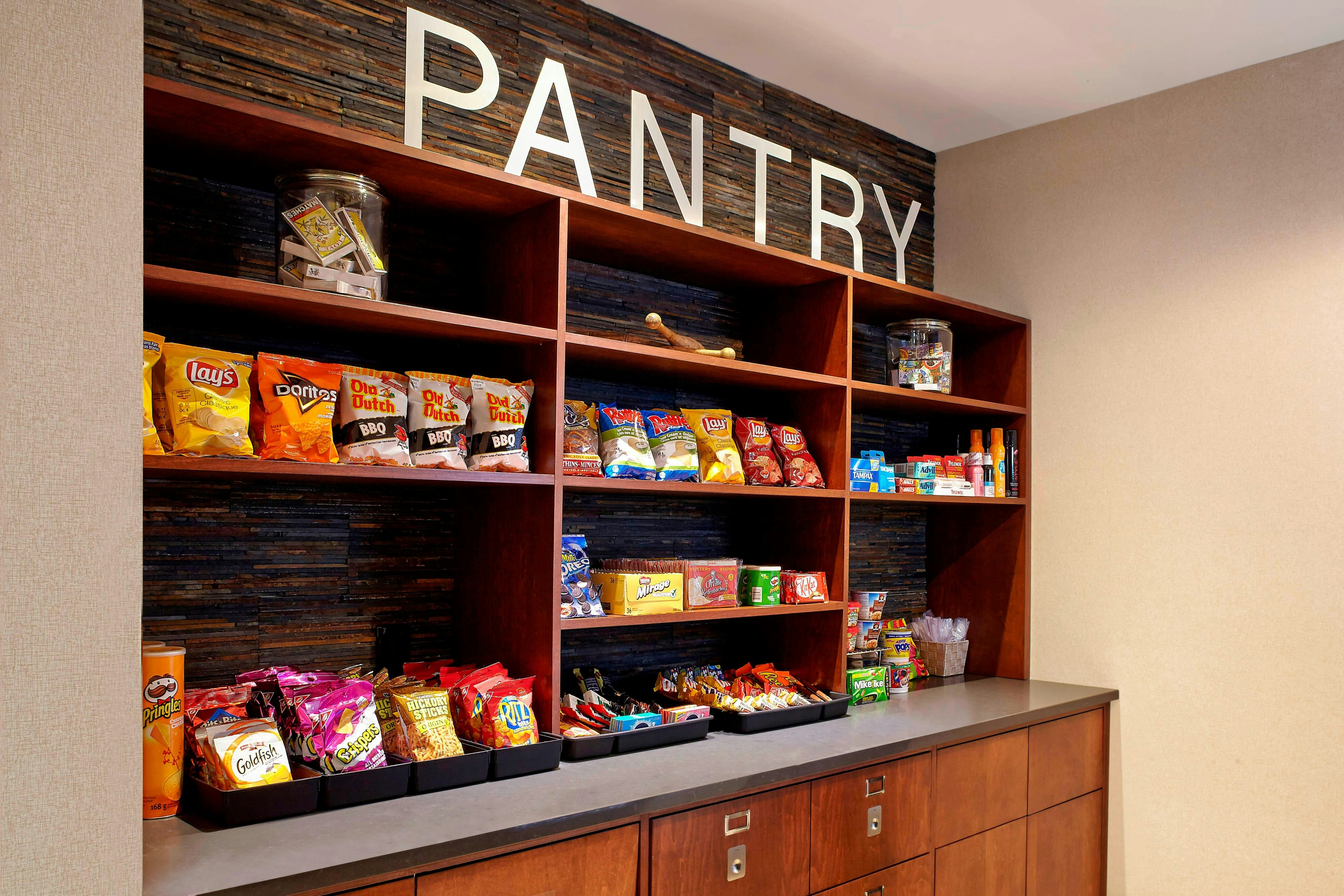 FOUR POINTS BY SHERATON MONCTON 4/7