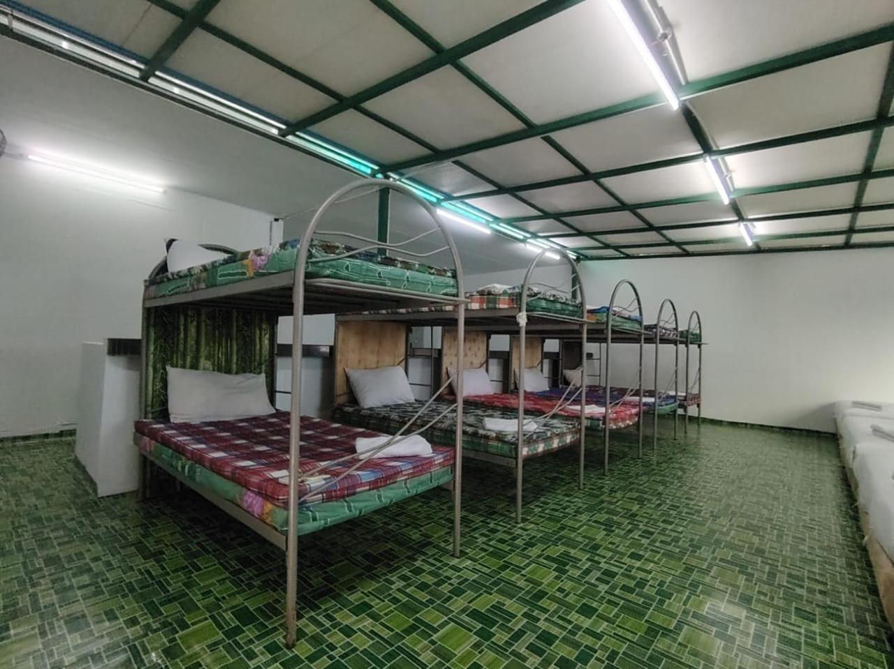 Casa Hotel Klia 1 30/40